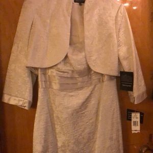 Jones New York, 2-Piece Dressy Dress, Size 12P.